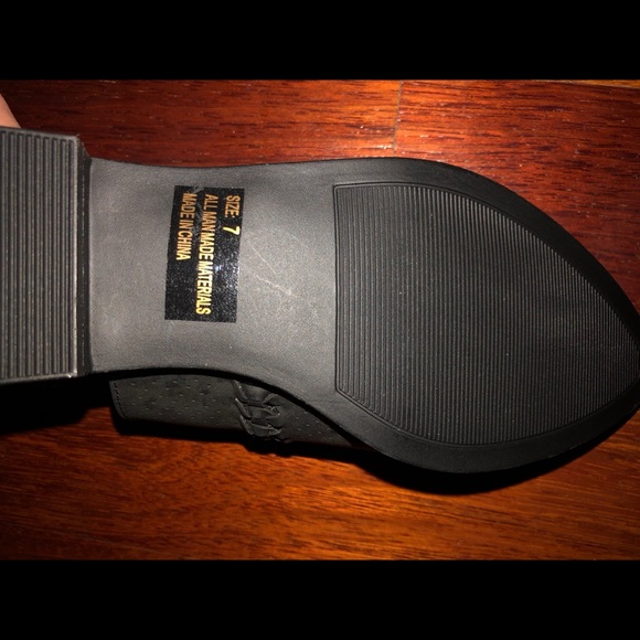 Black shoes - Picture 6 of 6